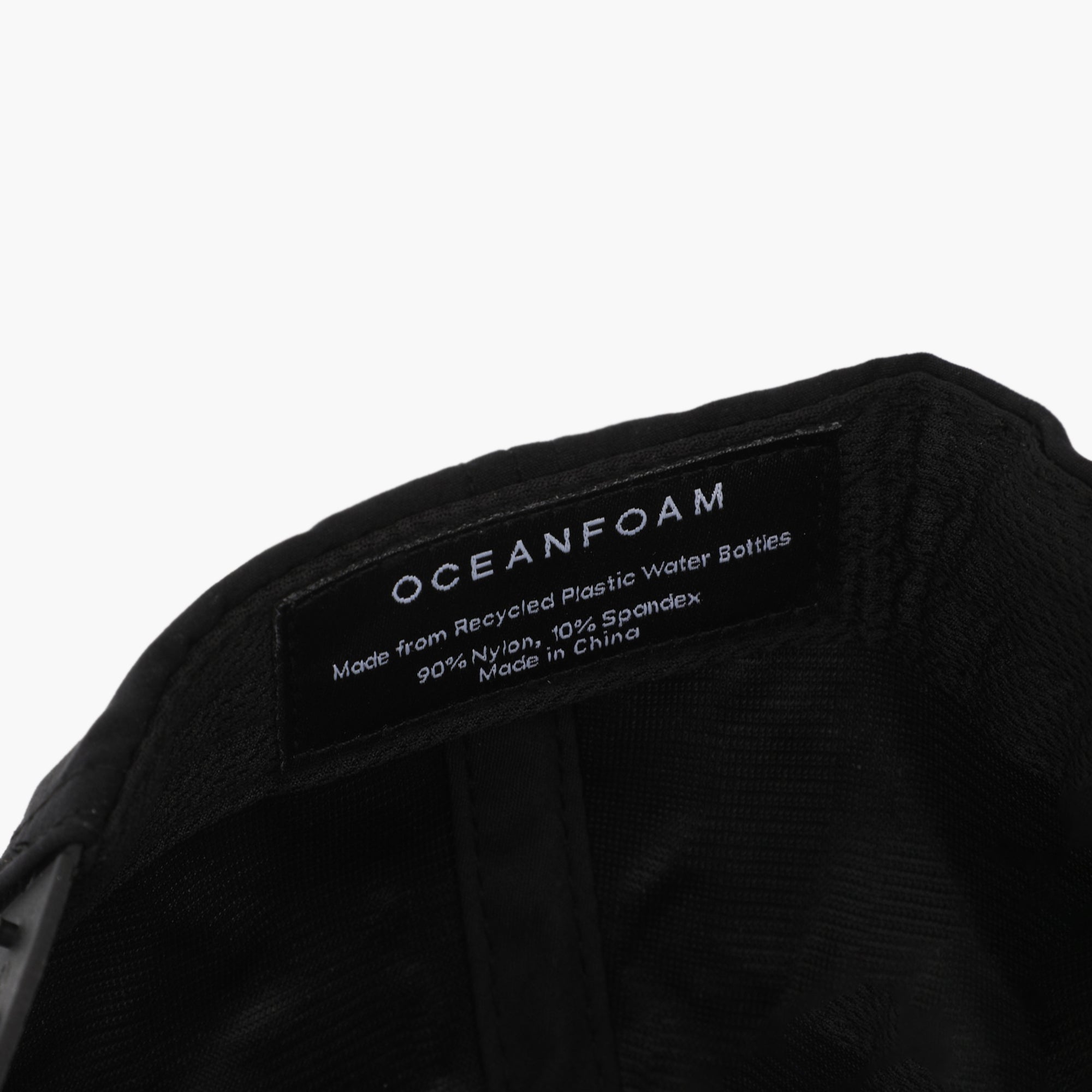 color_Black cap